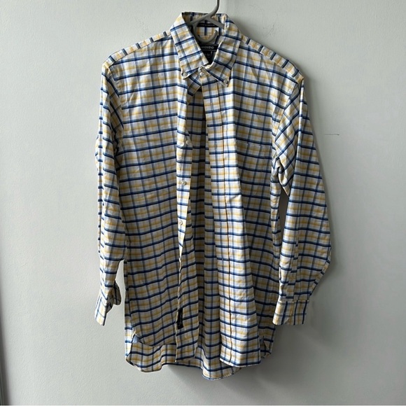 8 Men’s Dress Shirts - Picture 3 of 8